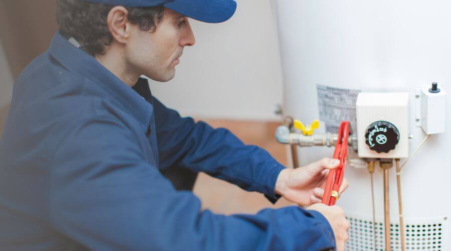 Expert burst pipe repair services in Hubbard Lake, MI
